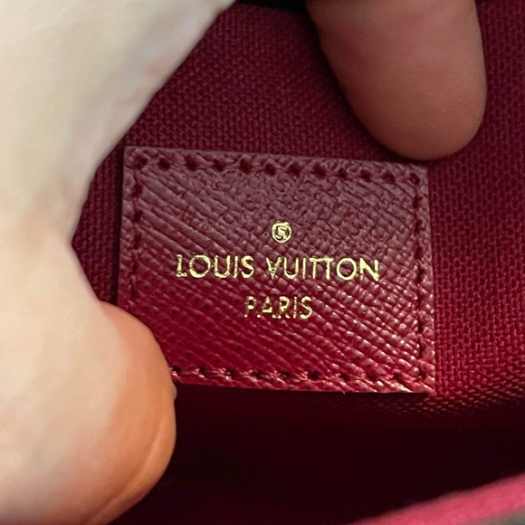 Louis Vuitton Felicie Monogram Pochette - Picture 4 of 15